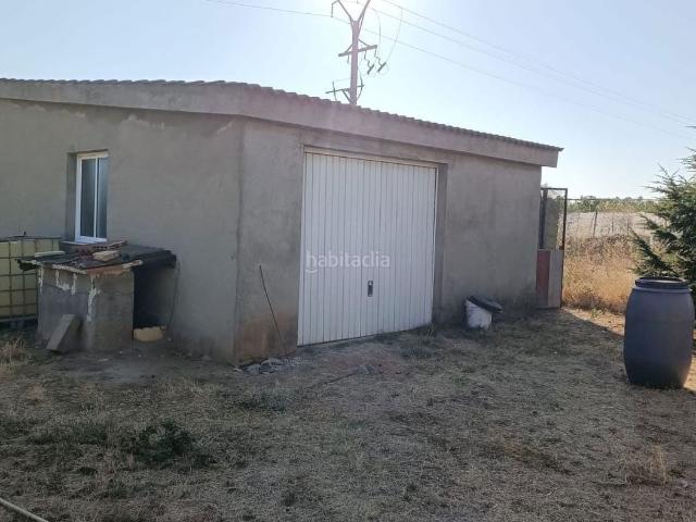 Casa Rural en venta en Calvarrasa De Arriba, Castilla y León