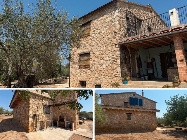 Casa Rural en venta en Camarles