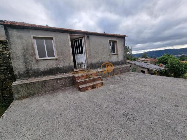 Casa Rural en venta en Campo Lameiro