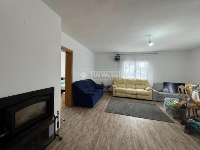 Casa en venta en Chinchón, Viviendas E.M.V.