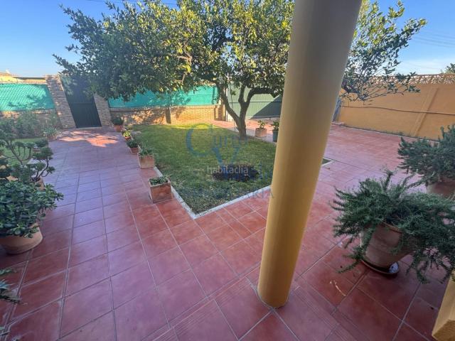 Casa Rural en venta en Dos Hermanas, Andalucía