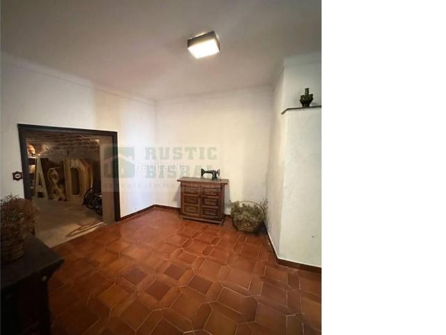 Casa Rural en venta en Garrigoles, les Olives