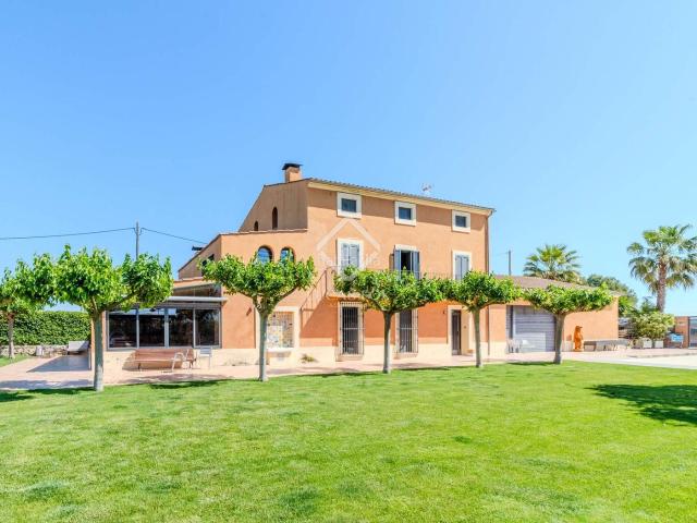 Casa Rural en venta en La Granada, Barcelona