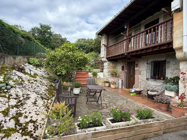 Casa Rural en venta en Herrerías, Cantabria