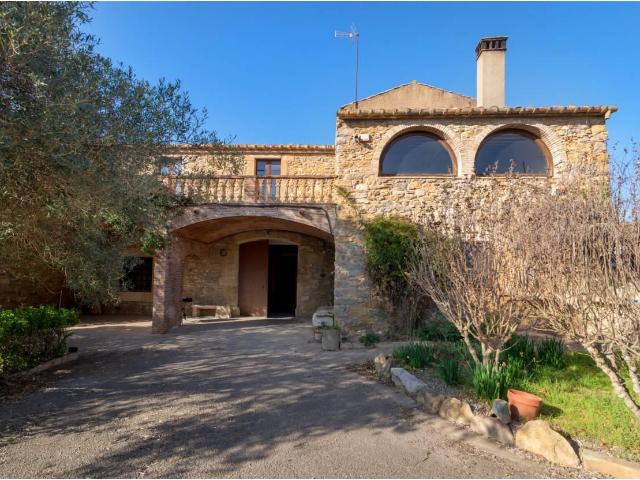 Casa en venta en La Bisbal D'empordà, Girona