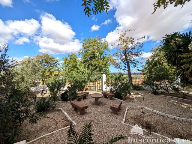 Casa Rural en venta en Centro, Linares