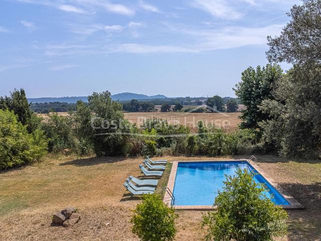 Casa Rural en venta en Xalets d'en Pijoan, Llagostera