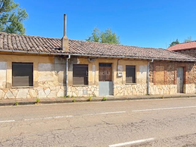 Casa Rural en venta en Matallana De Torío, Castilla y León