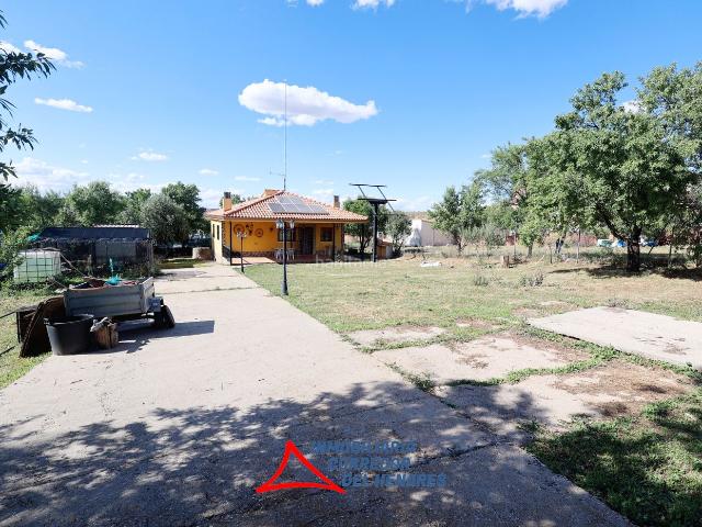 Casa Rural en venta en Mejorada Del Campo, Madrid