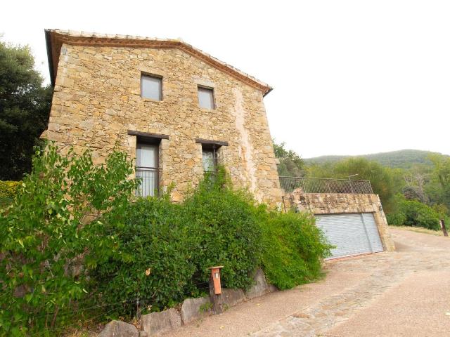 Casa Rural en venta en Garrotxa, Catalunya