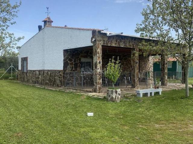 Casa Rural en venta en Mirandilla, Badajoz