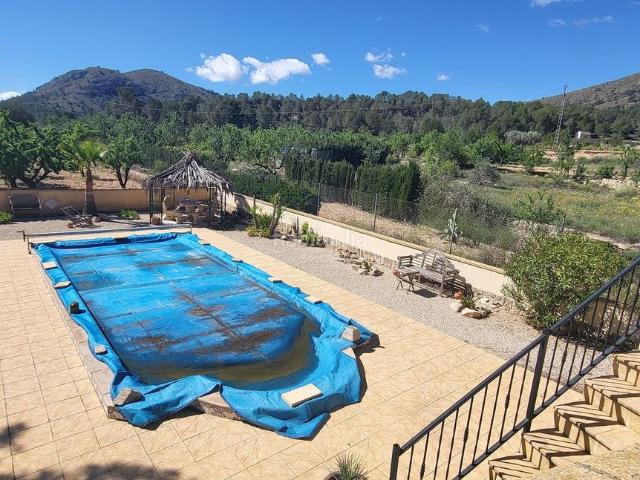 Casa Rural en venta en el Vinalopó Mitjà / El Vinalopó Medio, Valencia