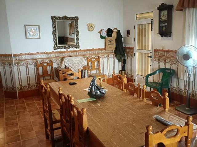 Casa Rural en venta en Montealegre Del Castillo, Castilla-La Mancha