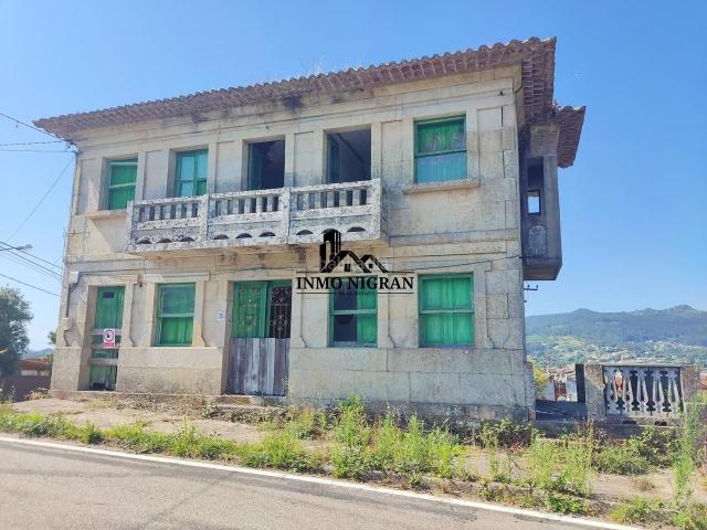 Casa Rural en venta en A Angustia, Vigo