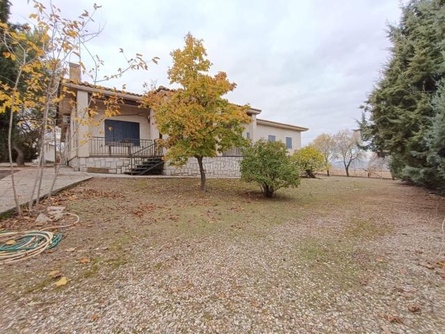 Casa Rural en venta en Olías Del Rey, Castilla-La Mancha