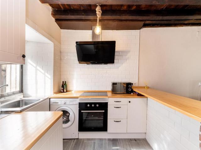 Casa Rural en venta en Piedralaves, Castilla y León