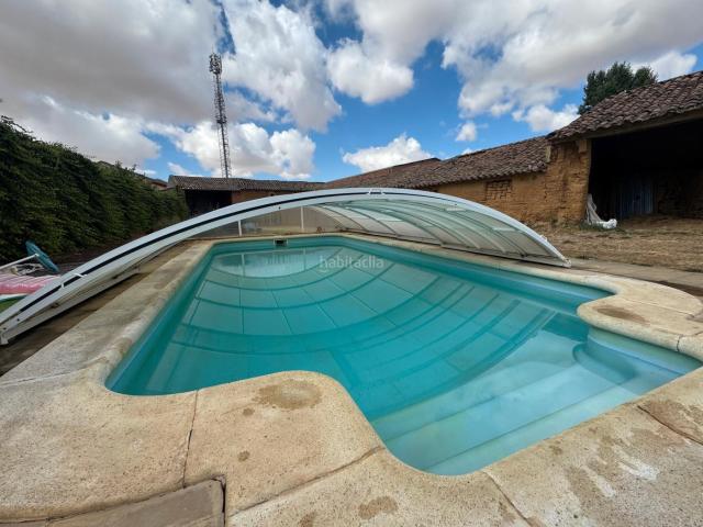 Casa Rural en venta en Osorno La Mayor, Castilla y León