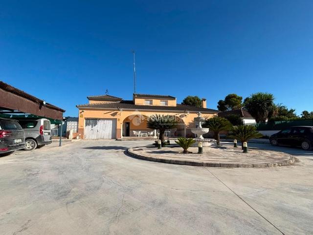 Casa Rural en venta en Osuna, Andalucía