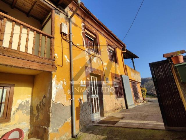 Casa Rural en venta en Centro y casco histórico, Oviedo