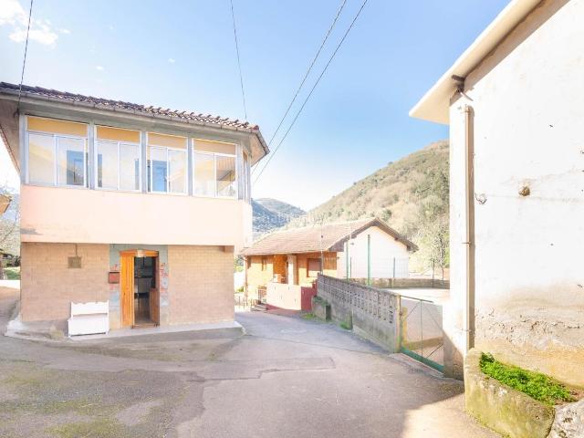 Casa Rural en venta en Oviedo, Casco Antiguo