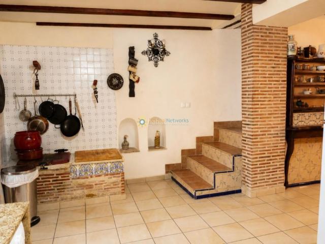 Casa Rural en venta en La Serranía, Valencia