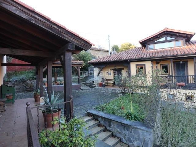 Casa Rural en venta en Quirós, Asturias