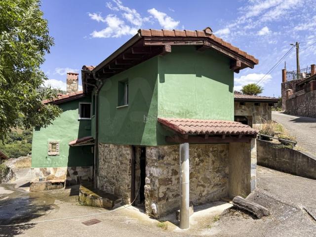 Casa Rural en venta en Quirós, Asturias