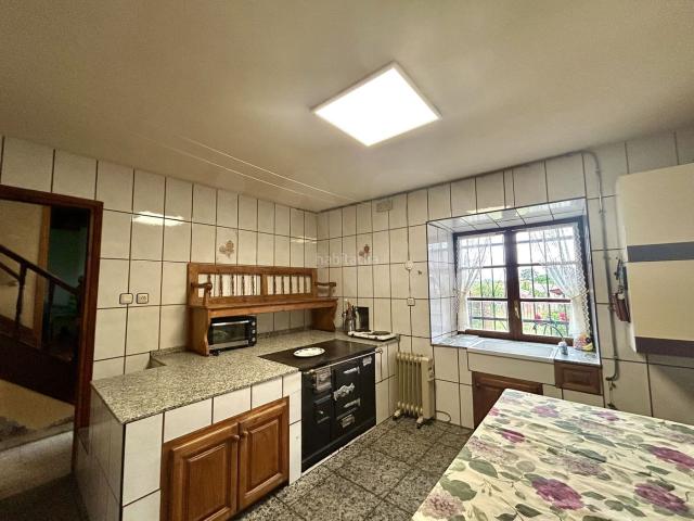 Casa Rural en venta en Riello, Castilla y León