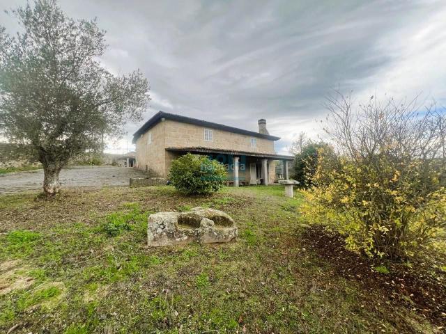 Casa Rural en venta en San Cibrao das Viñas, Ourense