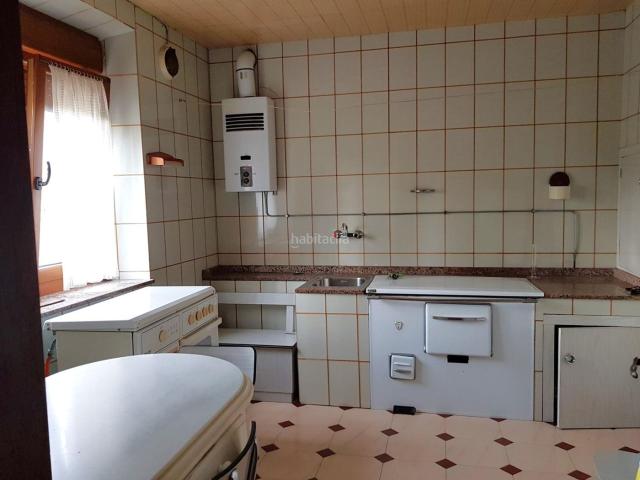 Casa Rural en venta en Santolaya, Siero