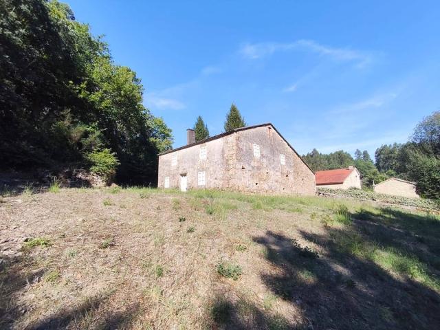 Casa Rural en venta en O Rapeiro, Teo