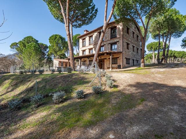 Casa Rural en venta en El Tiemblo, Castilla y León