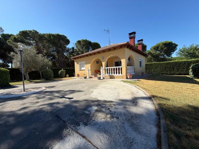 Casa Rural en venta en Traspinedo, Castilla y León