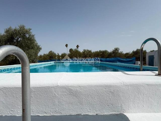 Casa Rural en venta en Utrera, Andalucía