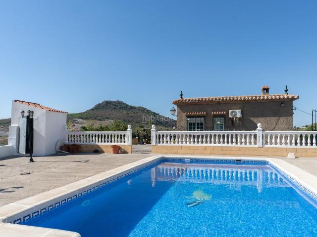 Casa Rural en venta en Vélez de Benaudalla, Granada