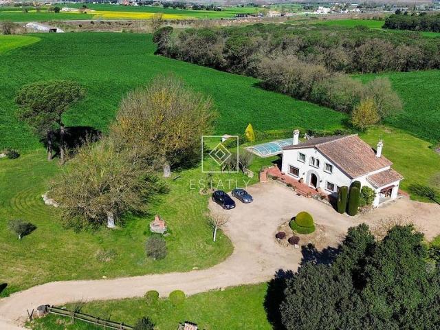 Casa Rural en venta en Vidreres