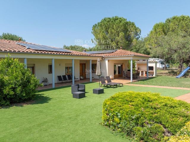 Casa Rural en venta en Pla de l'Estany, Catalunya