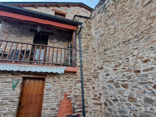 Casa Rural en venta en Toral de los Vados, El Bierzo