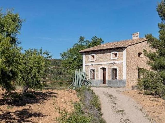 Casa en alquiler en Matarraña / Matarranya, Valderrobres