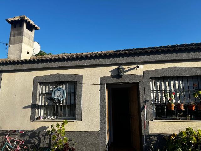 Casa Rural en alquiler en Pontons, Sant Pere, Santa Caterina i la Ribera