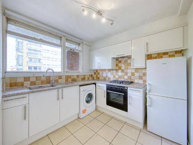 Apartment for rent in Battersea, Greater London