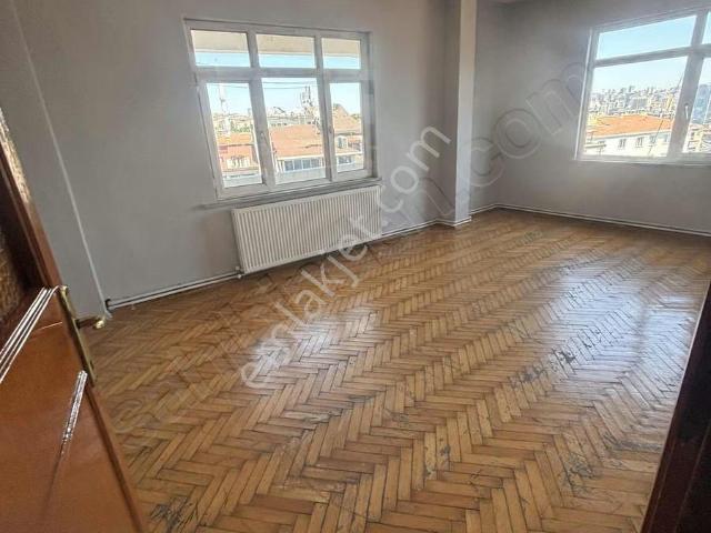 Küçükçekmece, İstanbul içerisinde kiralık mülk