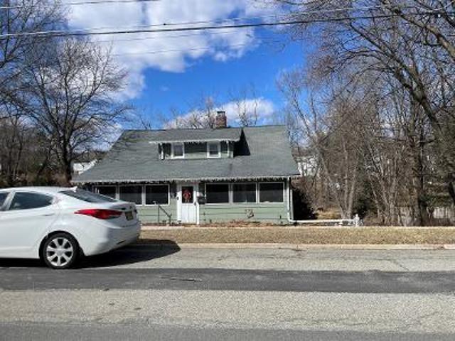 House for sale in Newton, New Jersey