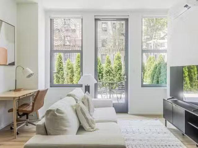 Apartment for rent in Arverne, New York