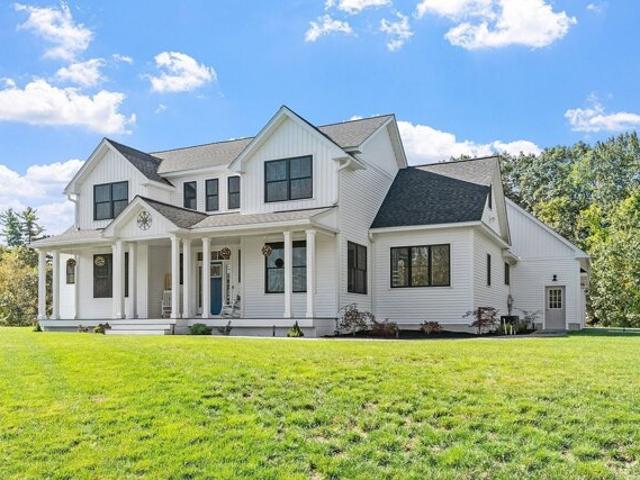 House for sale in Ashby, Middlesex County