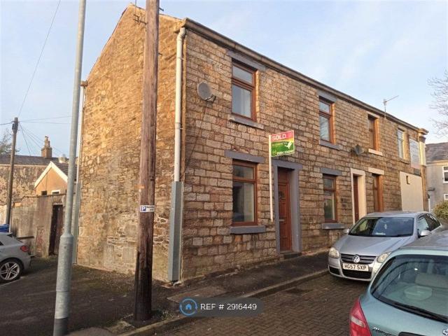 House for rent in Milnshaw, Backburn