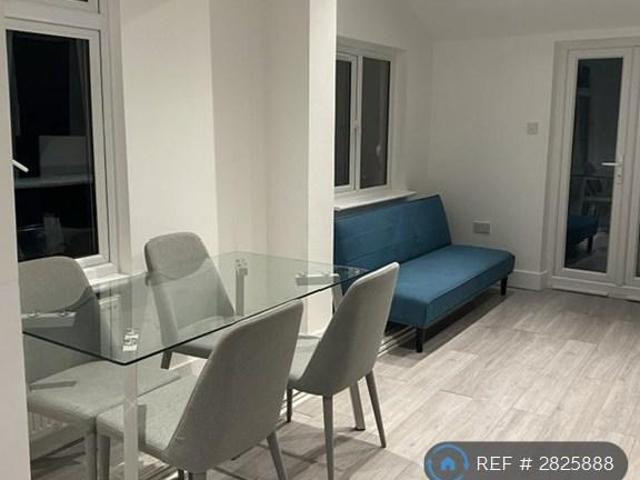 House for rent in London Borough of Harrow, Greater London