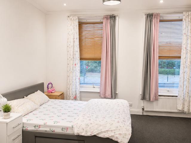 Studio for rent in Wealdstone, Greater London