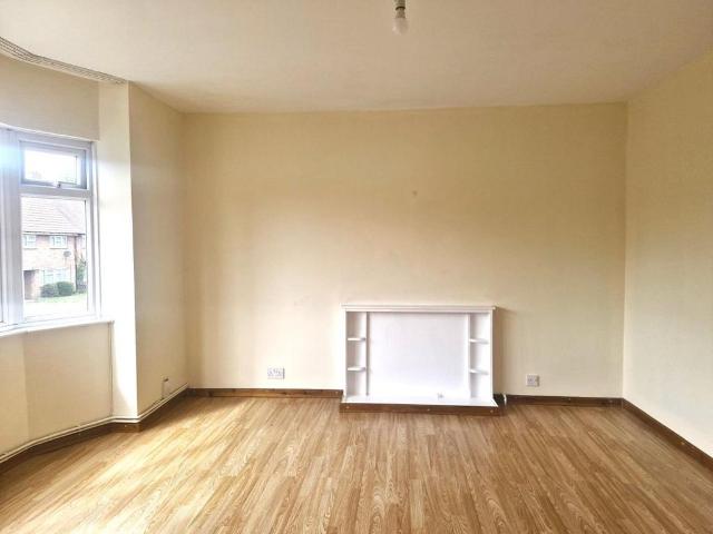 Apartment for rent in London Borough of Enfield, Greater London