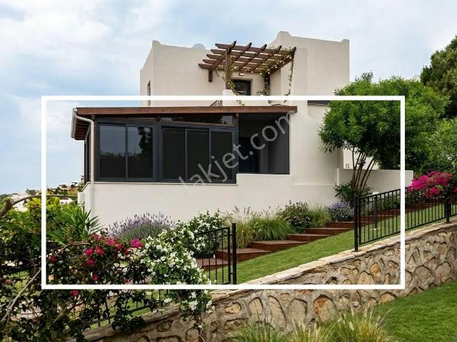 Akyarlar Mahallesi, Bodrum içerisinde satılık mülk